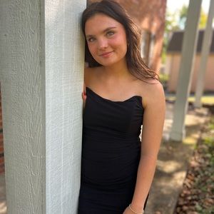 Meet your Posher, Avery